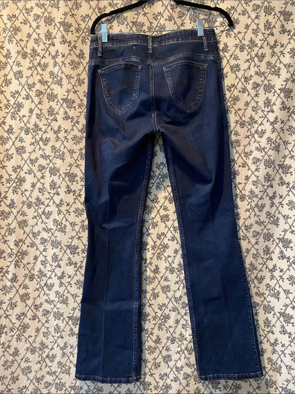 Riders by Lee Shape Illusion Dark Indigo Flare Jeans - Picture 2 of 4